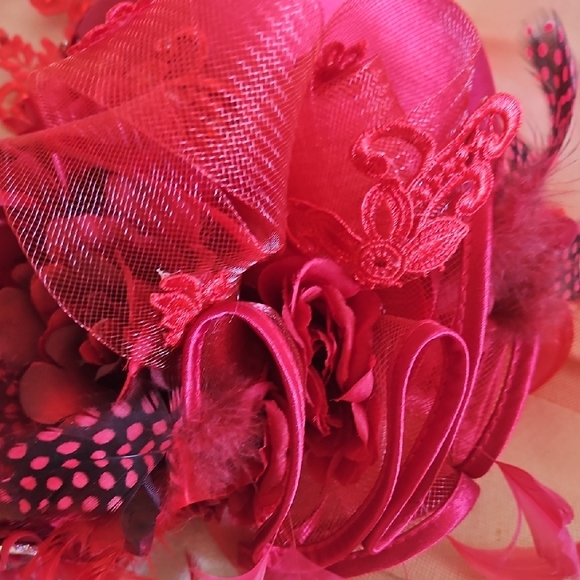 Elegant Red Floral Women's Hat - Picture 2 of 6